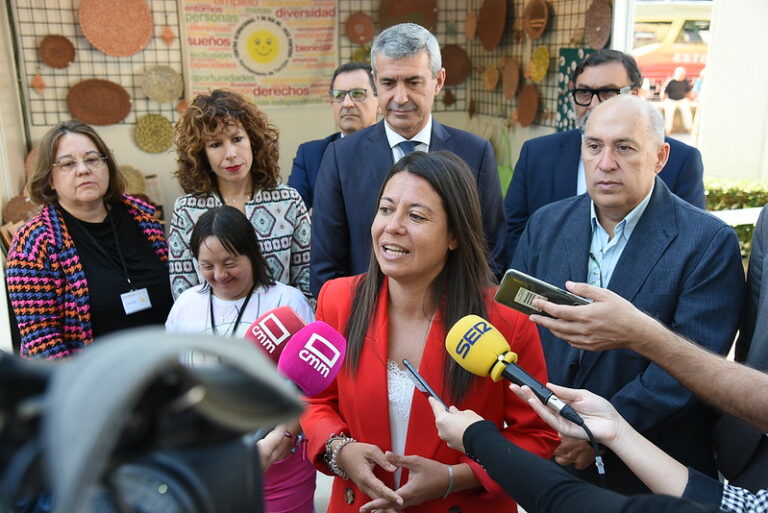 El Gobierno regional destina más de 18 millones de euros a la inclusión laboral de las personas con discapacidad