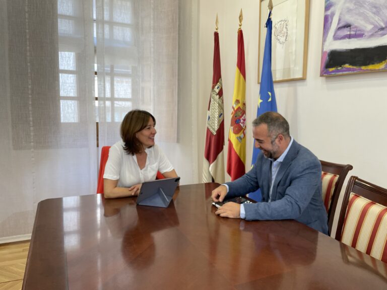 Blanca Fernández se compromete a seguir mejorando la calidad de vida y el bienestar de la ciudadanía de Villamanrique