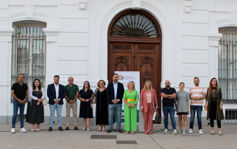 La Consejería de Sanidad se suma a los actos en Tomelloso para conmemorar el Día de la Salud Mental