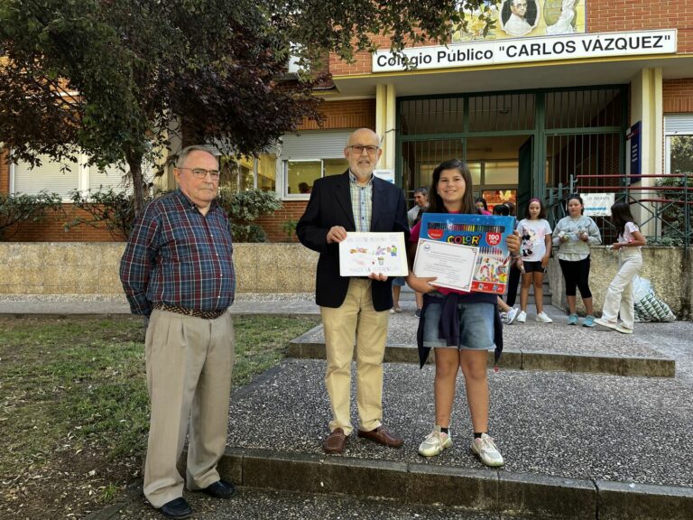 El Banco de Alimentos entrega a los alumnos de primaria los diplomas del concurso de dibujo contra el despilfarro de alimentos