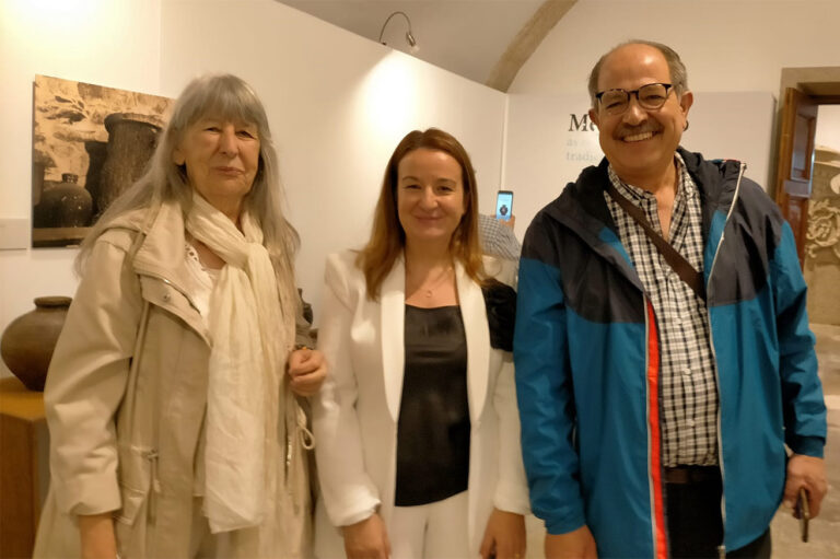 El Alfar Arias de Puertollano participa en la exposición ‘Mel e barro’ del Museo Provincial de Lugo