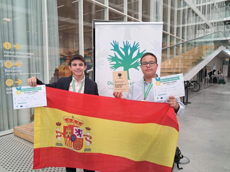 Dos alumnos del Colegio Salesiano de Puertollano se proclaman campeones de Europa con un proyecto de urbanismo sostenible