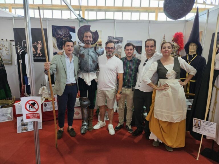 Luis Blázquez (VOX), presente en la inauguración de Sabores del Quijote en Calzada de Calatrava