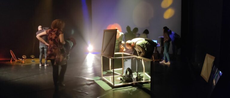 “La caja donde la realidad pierde sus límites”, este fin de semana en el Teatro de la Sensación