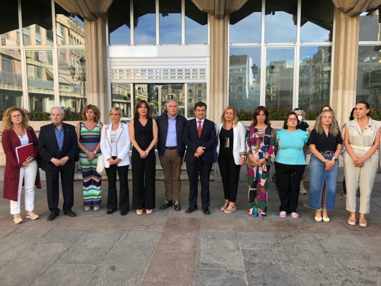 El Ayuntamiento de Ciudad Real muestra su condena por el asesinato machista cometido en el municipio toledano