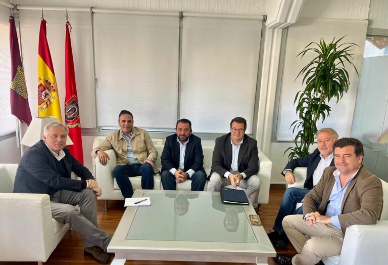 El Ayuntamiento de Ciudad Real mantiene una reunión de trabajo con la Comunidad de Usuarios de Aguas Subterráneas (CUAS)