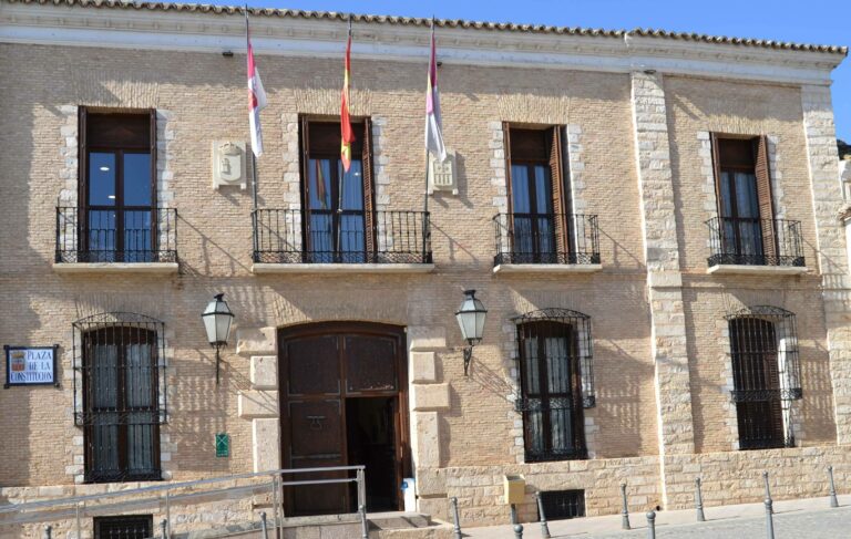 El Ayuntamiento de Villarrubia de los Ojos aprueba una operación de crédito de 2 millones de euros para pago de nóminas, seguros sociales, intereses y a proveedores