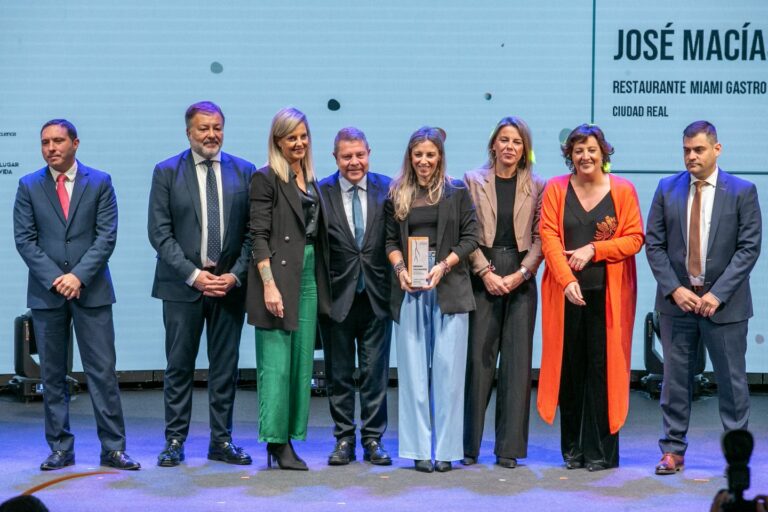 García-Page ensalza la “identidad competitiva” de la gastronomía que se forja “sin un sentimiento excluyente” y que contribuye a generar riqueza