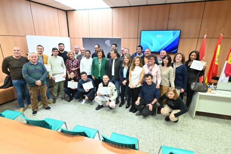 La apuesta del Gobierno regional por la FP en el ámbito laboral roza los 85 millones de euros y sumará 14,7 millones más con la próxima resolución de talleres de empleo