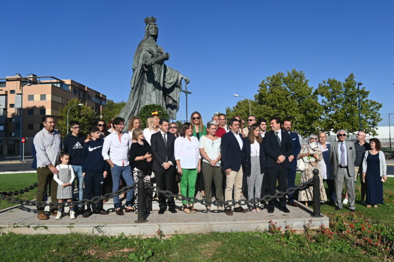 Ciudad Real: Vox celebró su tradicional ofrenda floral a la reina Isabel I de Castilla