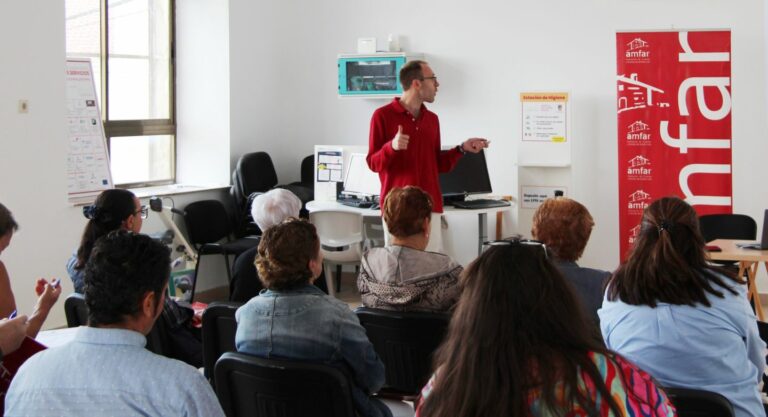 AMFAR imparte dos talleres sobre Educación Ambiental para mujeres rurales