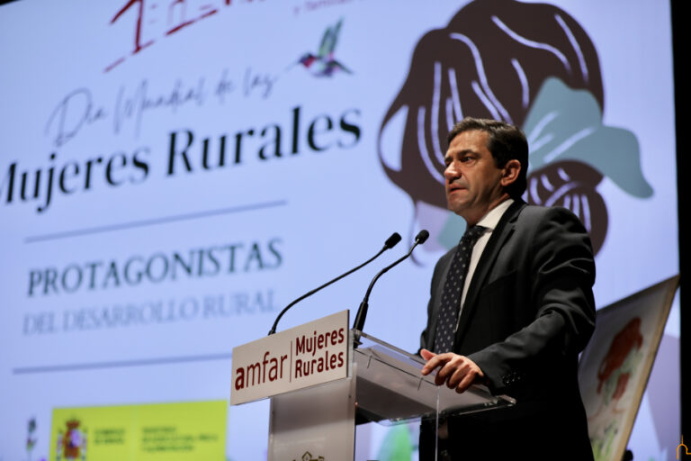 Valverde refrenda el compromiso de la Diputación con la igualdad y los pueblos en la acto de AMFAR por el Día de las Mujeres Rurales