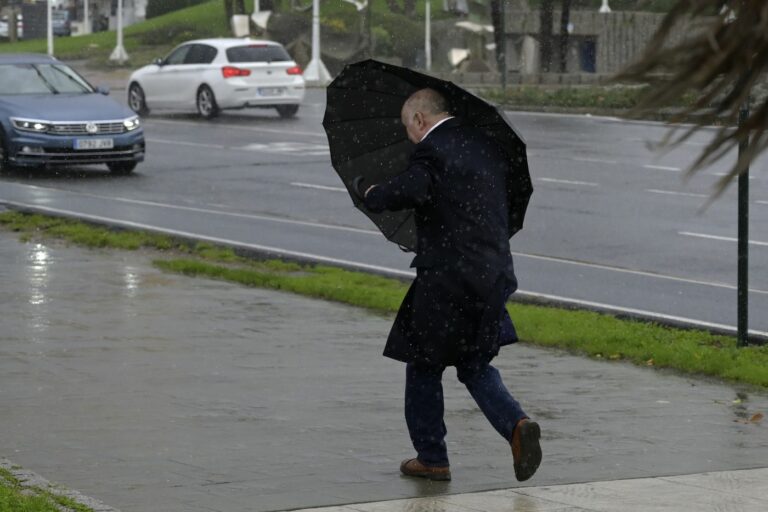 Protección Civil activa la alerta por temporal marítimo, vientos muy fuertes, lluvia y nieve en gran parte del país