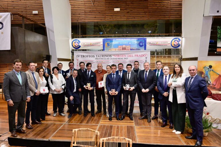 Ciudad Real: Entregados los premios taurinos ‘Virgen del Prado’