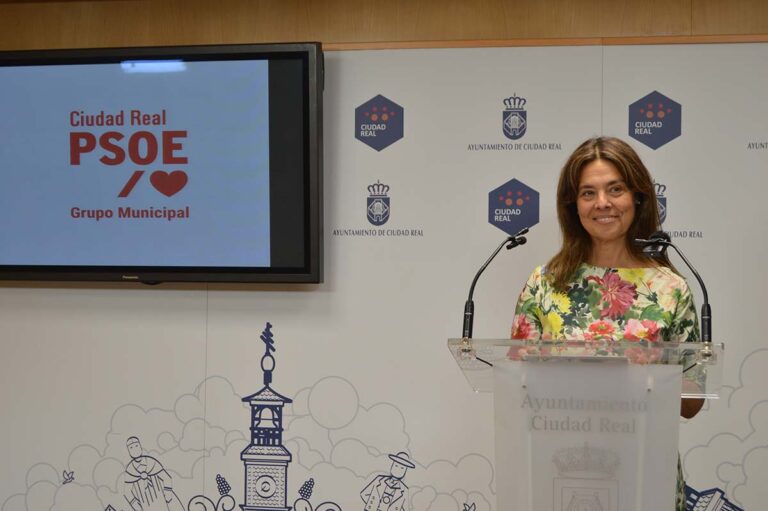 Zamora: “la firma del contrato para la construcción de la pasarela Ciudad Real-Miguelturra es una muestra más de la eficacia de los gobiernos socialistas”