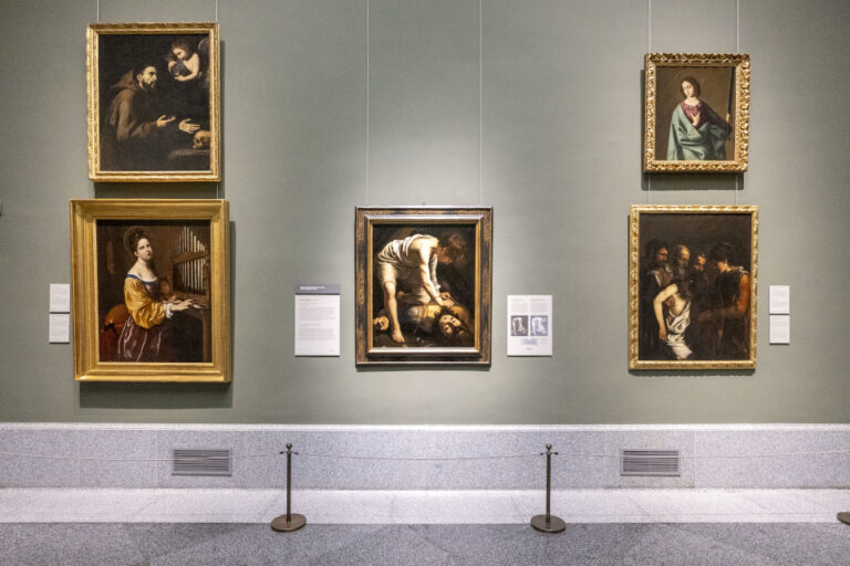 El Museo del Prado expone su magnífico ‘caravaggio’ tras una restauración que recupera el claroscuro original y elementos ocultos