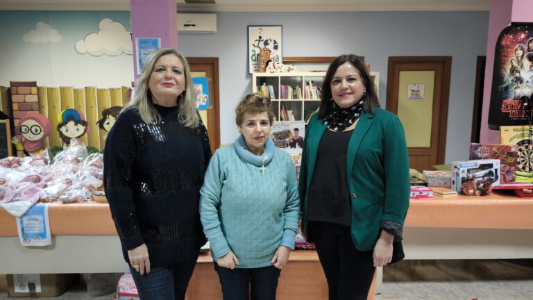 Ciudad Real: AMHIDA cierra su mercadillo solidario con agradecimiento a todos los que han colaborado