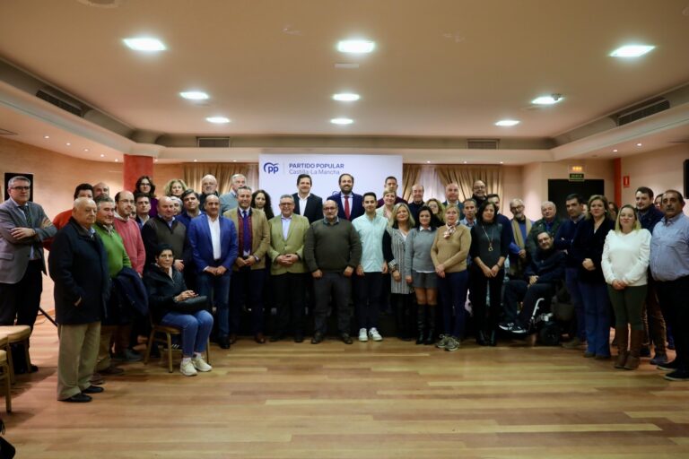 Núñez: “Cada vez que Sánchez miente cuenta con el apoyo de todos los representantes socialistas”