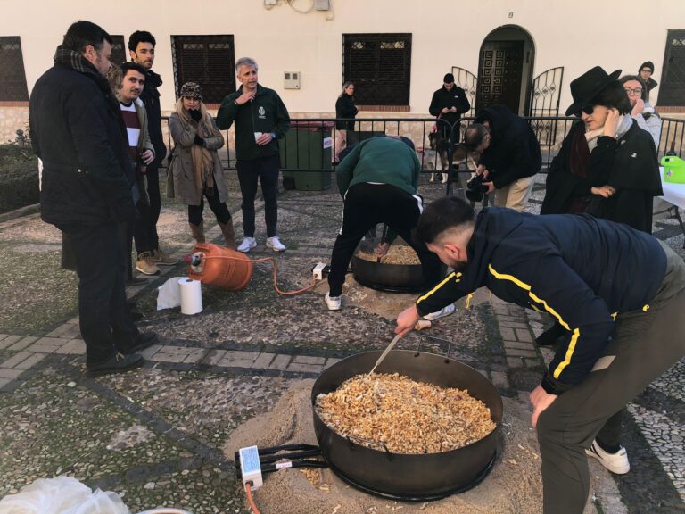 Ciudad Real: Las Hermandades de Santiago despiden el año con sus tradicionales migas solidarias