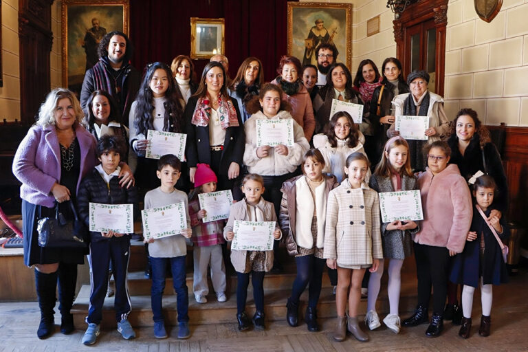 Entregados los premios de los certámenes navideños organizados por el Ayuntamiento de Almodóvar del Campo