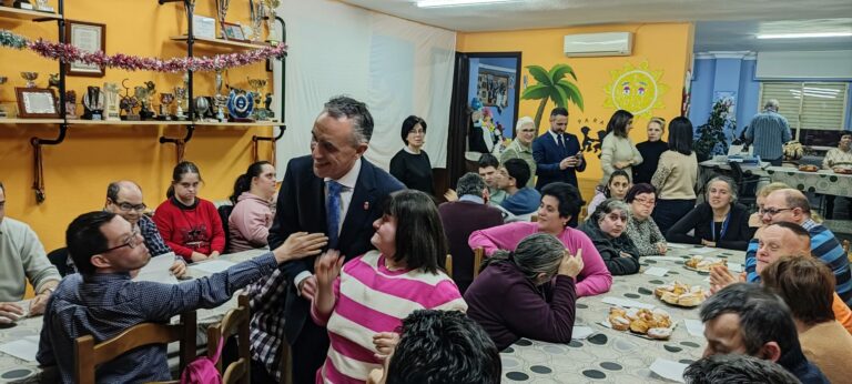 Puertollano: Los chicos y chicas de Aldabón comparten con el alcalde su Fiesta de Navidad
