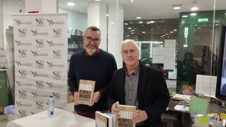 Pablo del Hierro presenta «Madrid, metrópolis (neo) fascista»