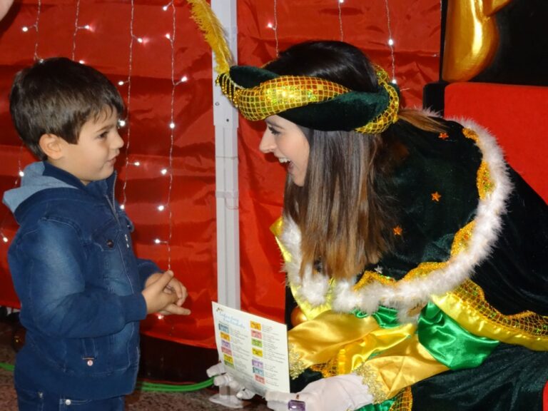 El próximo miércoles, ‘Un cuento mágico de Navidad’, de Los Bichos de Luz, en el especial infantil de Teatro de la Sensación