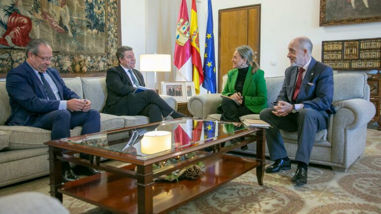 El Gobierno de Castilla-La Mancha y el Ejecutivo central colaborarán en el impulso de proyectos que inciden en el desarrollo de la región