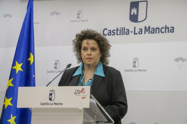 El Gobierno regional impulsa la formación y cualificación de 16.000 personas desempleadas con una inversión de 11 millones de euros