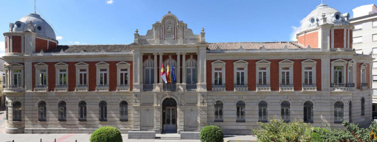 La alcaldesa de Castellar de Santiago lamenta que el municipio reciba 16.000 euros menos del Plan de Obras de la Diputación