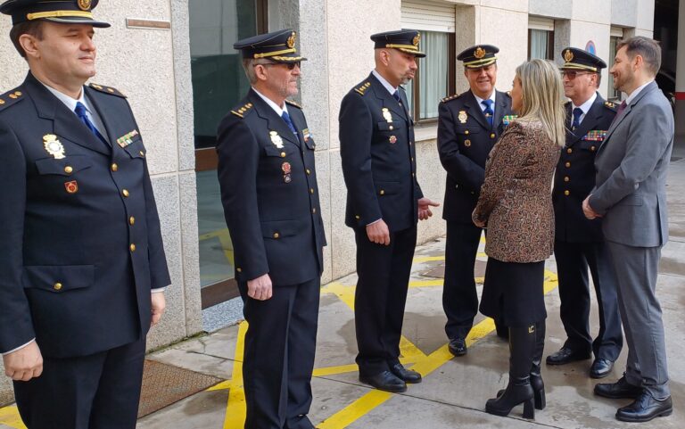 Primer encuentro institucional de Milagros Tolón con las Fuerzas y Cuerpos de Seguridad del Estado de Ciudad Real