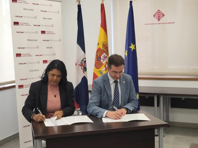 La UCLM refuerza su colaboración con la República Dominicana