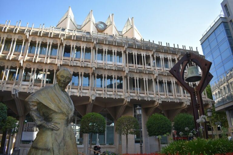 El Ayuntamiento de Ciudad Real aprueba nuevas delegaciones a concejales en materia de contratos y licencias para «simplificar» la administración