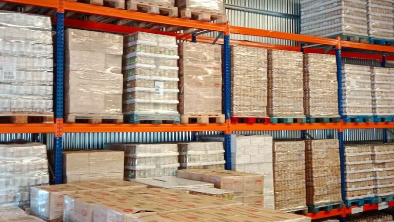 El Banco de Alimentos advierte de que con el sistema de tarjetas monedero dejarán de atender a la mayoría de los usuarios