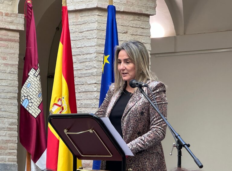 Tolón asegura que será «muy constante» para que el proyecto de la autovía Toledo-Ciudad Real se contemple en los PGE