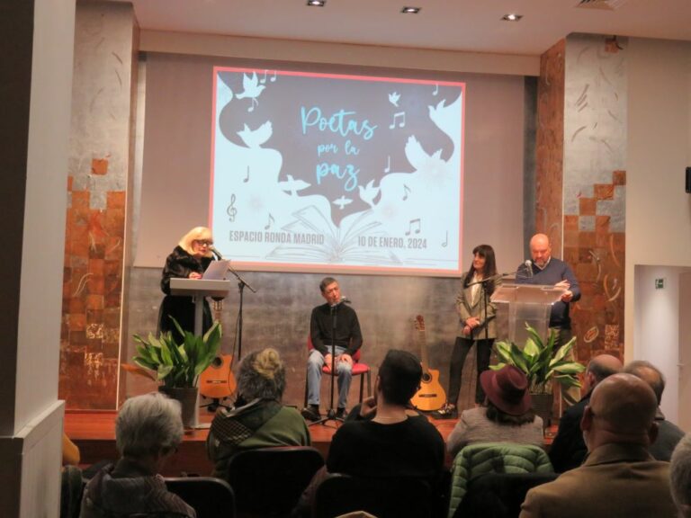 Poetas, compositores y cantantes se dieron cita en Espacio Ronda, calle Ronda de Segovia 50 de Madrid