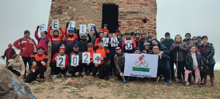 El Club Cicloturista Caminos y Cañadas de Puertollano despide el año con su clásica subida a la Chimenea Cuadrá