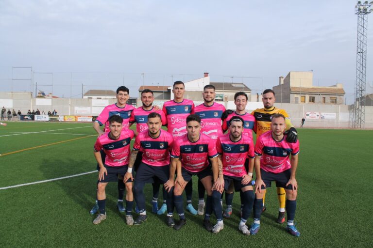 Duro tropiezo del CF Almodóvar ante una rocosa y efectiva UD Carrión