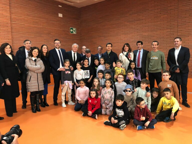 Ciudad Real: Inaugurado oficialmente el gimnasio del Colegio Cruz Prado