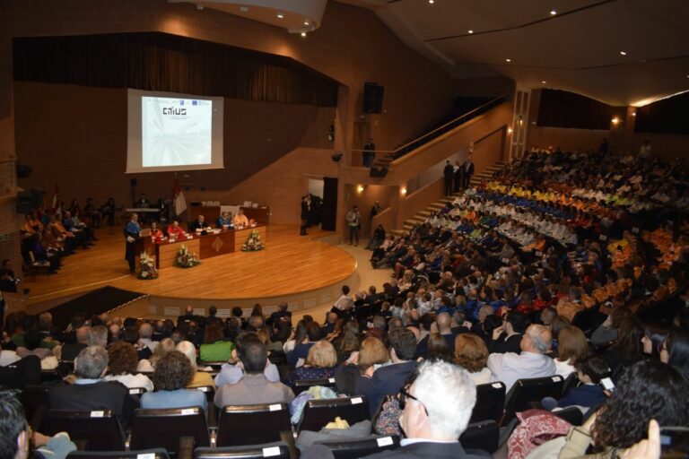 Julián Garde subraya el compromiso de la UCLM de seguir avanzando en el progreso desde el conocimiento