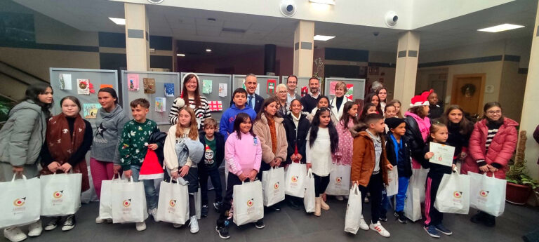 Puertollano: Premiadas las mejores felicitaciones navideñas de medio centenar de escolares