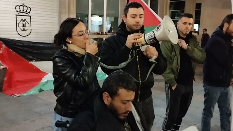 Ciudad Real: Emotivas palabras de un superviviente del ataque israelí en una nueva concentración en la Plaza Mayor