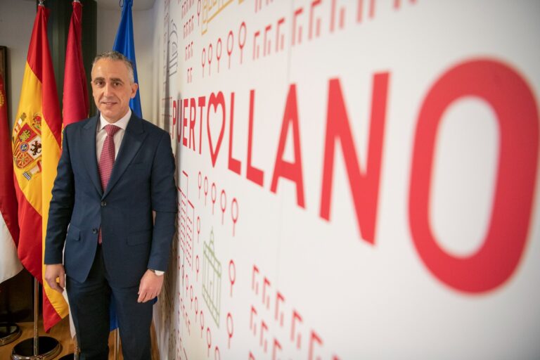 El alcalde de Puertollano confía en que la acería verde cristalice en breve como proyecto regional prioritario