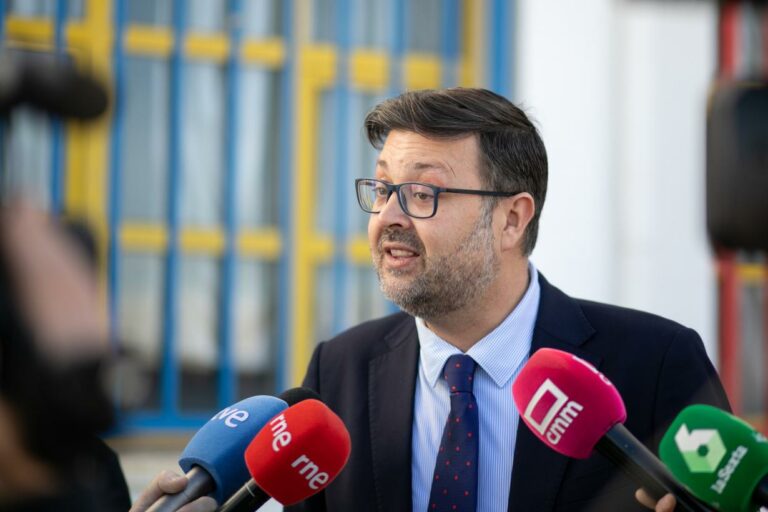El Gobierno regional cumple el compromiso de bajada de la ratio en todo el segundo ciclo de Educación Infantil con 22 alumnos y alumnas para el curso 2024-2025