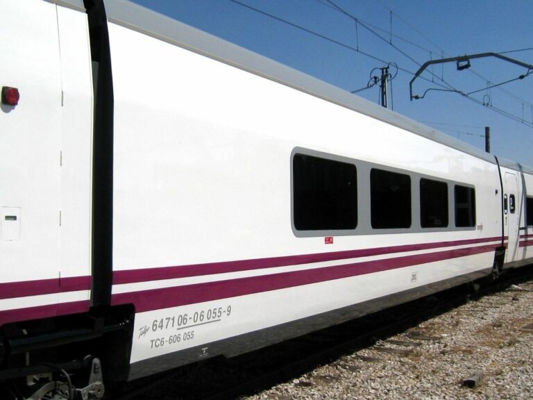 OCU Castilla-La Mancha pide a Renfe mantener o adelantar el paso de los trenes afectados por las obras