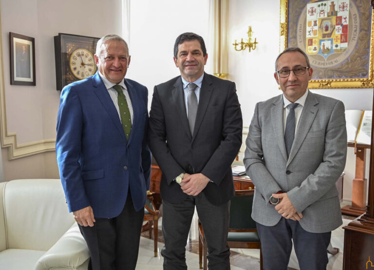 Diputación y Cooperativas Agro-alimentarias de Castilla-La Mancha ponen en común proyectos para impulsar el sector