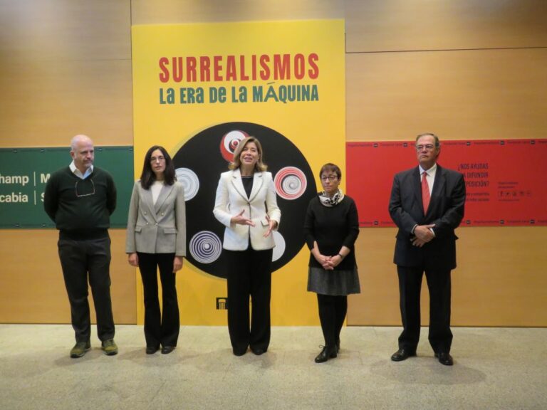 En la Sala Mateo Inurria, 2 de Fundación Canal Isabel II: Presentación de la exposición Surrealismos. La era de la máquina