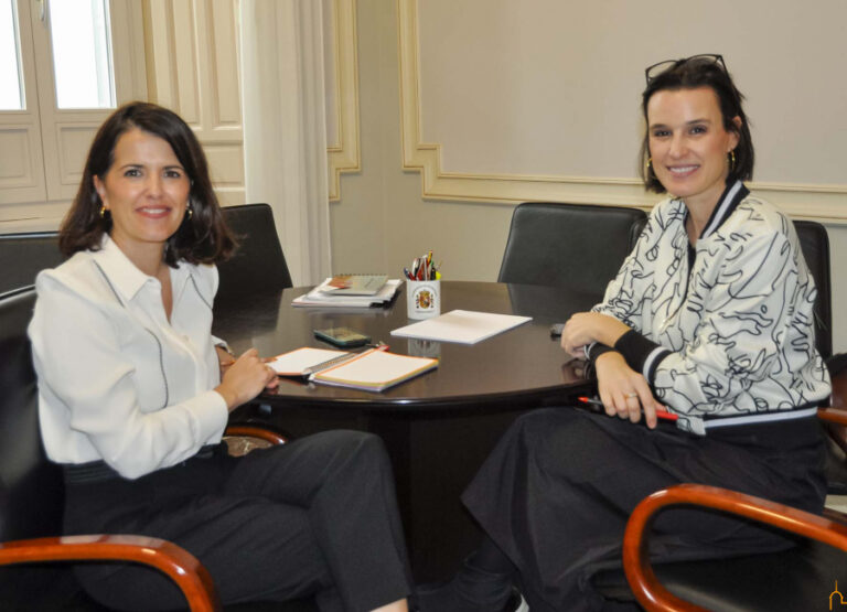 La Diputación de Ciudad Real y el Festival de Almagro estudian propuestas de colaboración que impulsen el evento