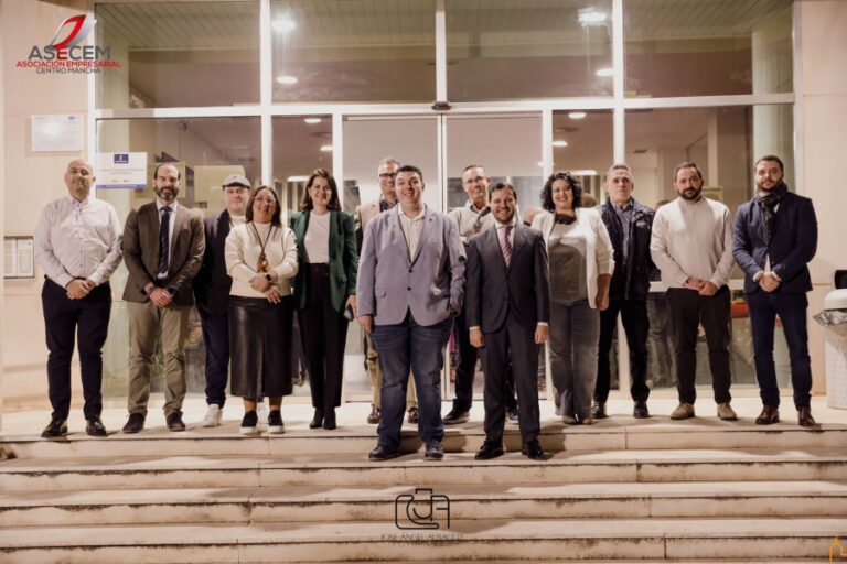 Pelayo y De Sebastián respaldan a los empresarios de ASECEM con motivo de la elección de su nueva junta directiva