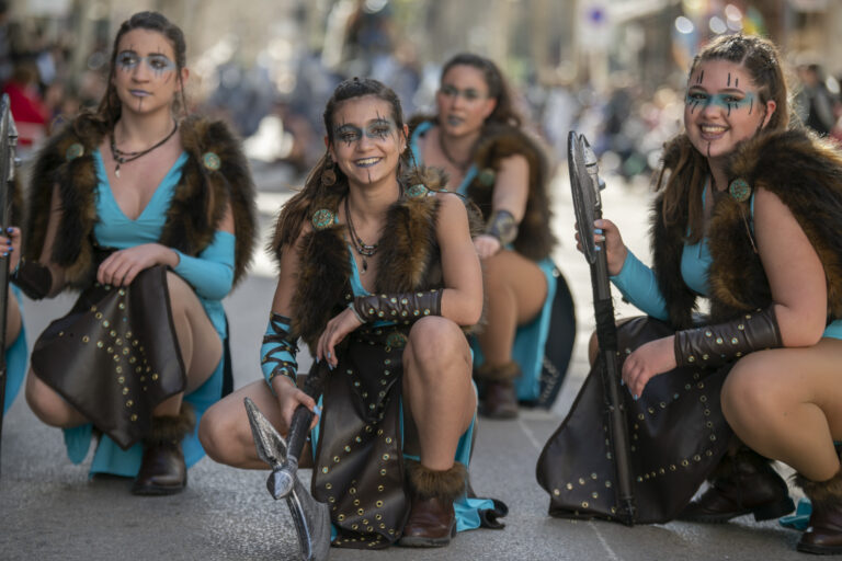 Más de 40 peñas estarán en el Desfile de Piñata de Ciudad Real, que estrena un «tardeo» para el sábado